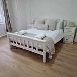 Comfortable Flat For 10 Near Paddington