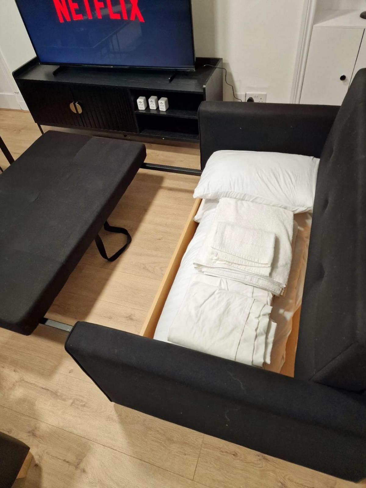 Comfortable Flat For 10 Near Paddington Apartment *