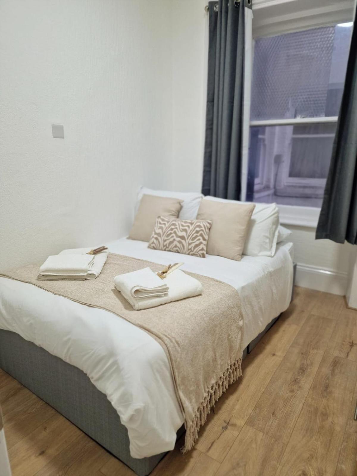 Apartment Comfortable Flat For 10 Near Paddington