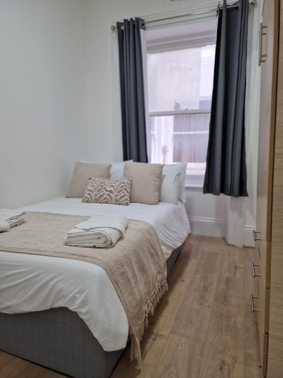 Comfortable Flat For 10 Near Paddington Apartment London